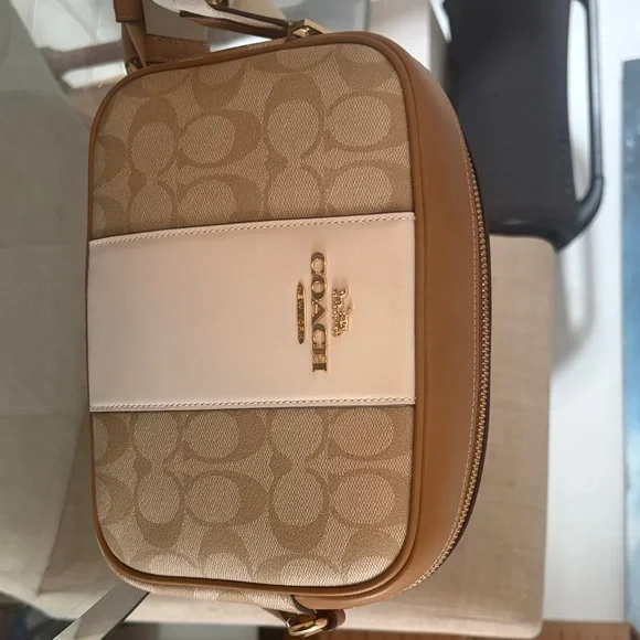 Coach Jamie Camera Bag Signature Canvas Stripe Beige White Like New + Dust Bag - Picture 2 of 9
